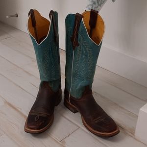 Square toe turquoise boots